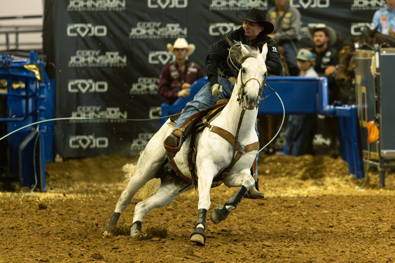SEVS Judgement Day heading at a jackpot roping